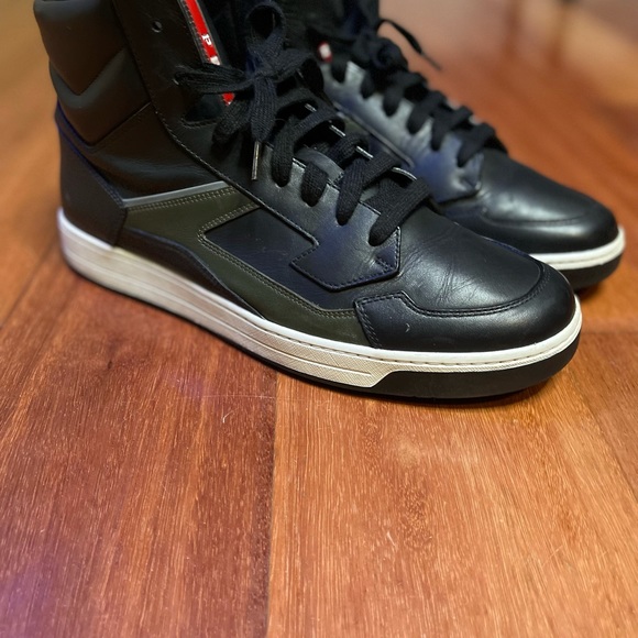 Men's 9.5 Prada Sneakers